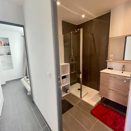 Cosy - Vieux Port Апартаменти